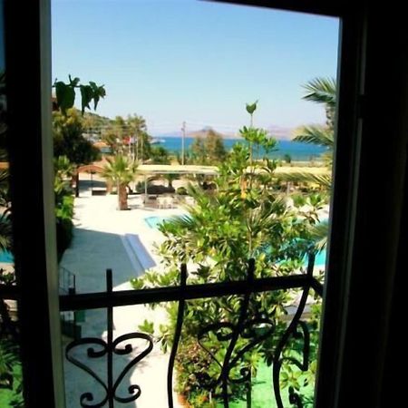 Chronos Beach Otel Bitez Dış mekan fotoğraf