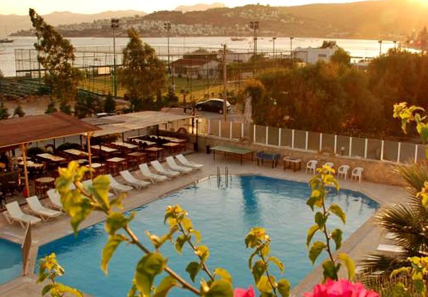 Chronos Beach Otel Bitez Dış mekan fotoğraf