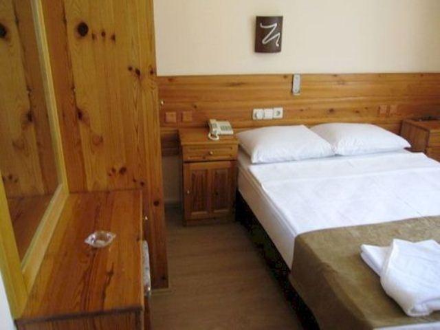Chronos Beach Otel Bitez Dış mekan fotoğraf