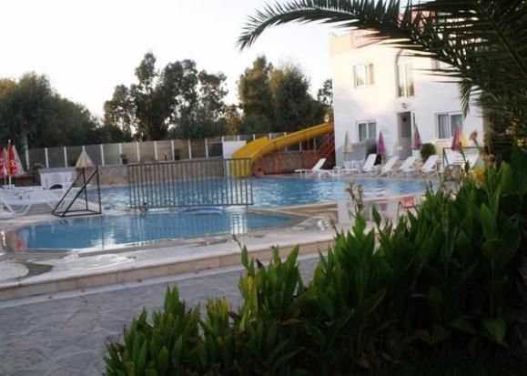 Chronos Beach Otel Bitez Dış mekan fotoğraf